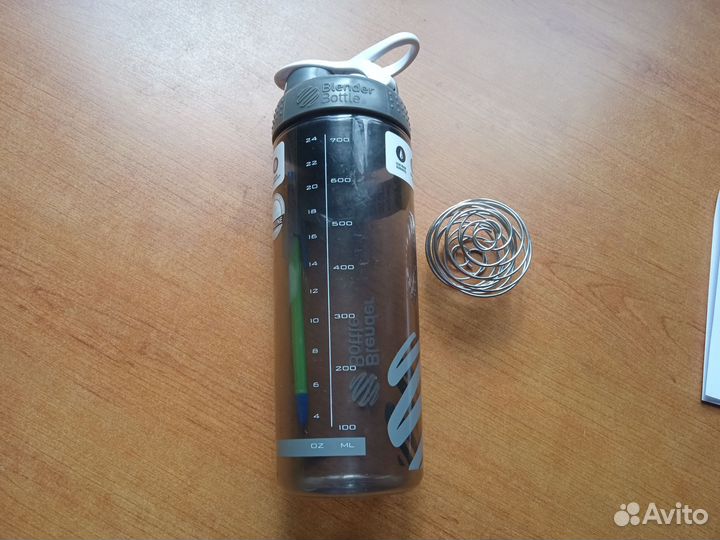 Шейкер бутылка с шариком