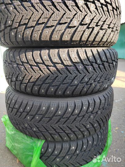 Nokian Tyres Hakkapeliitta 10p 175/65 R14 86T