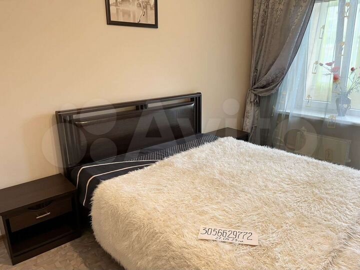 2-к. квартира, 70 м², 8/12 эт.