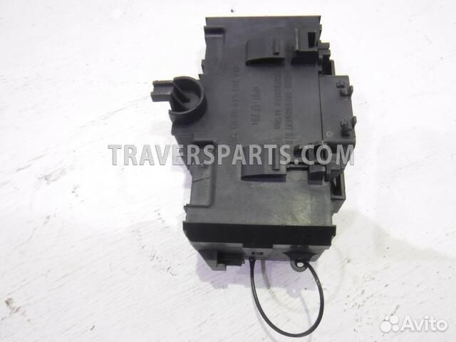 Клемма аккумулятора