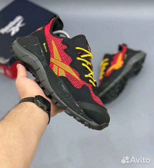 Кроссовки зимние reebok