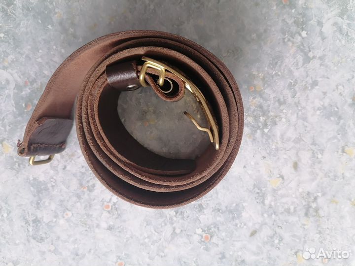 Мужской кожаный ремень