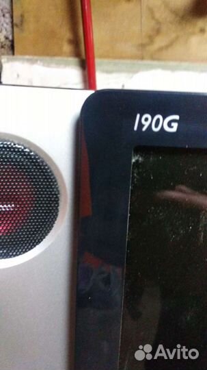 Монитор Philips 190 G с сабвуфером