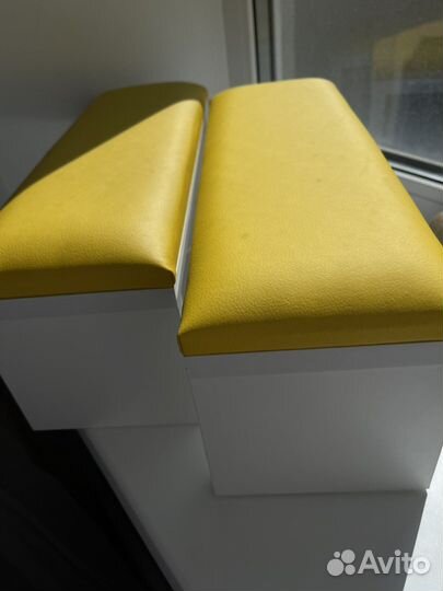 Подставка для маникюра