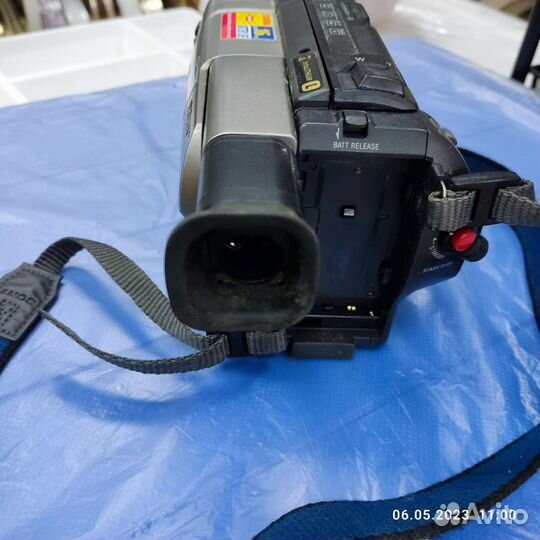 Видеокамера sony