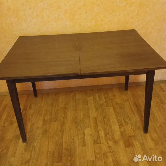 Стол полированный