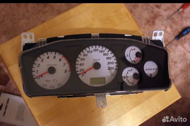 Задняя правая дверь