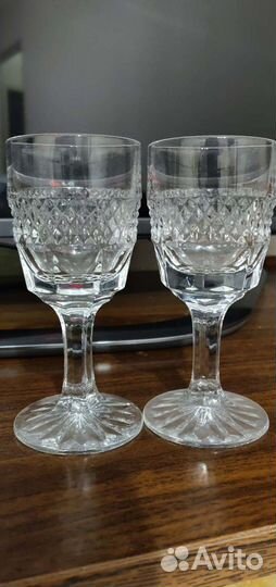 Хрустальные фужеры, бокалы, рюмки