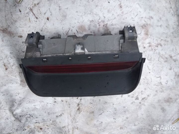 Стоп сигна в крышку Акура Мдх 1