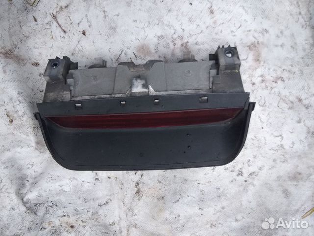 Стоп сигна в крышку Акура Мдх 1