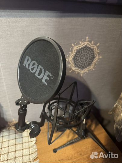 Студийный микрофон rode nt1-a