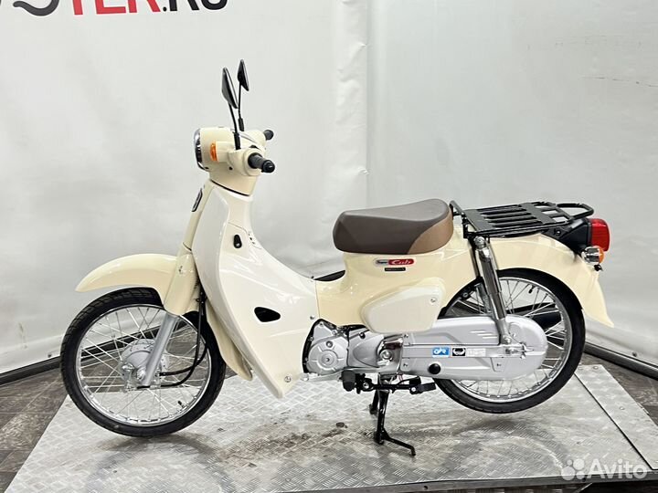 Мопед Honda Super Cub 50