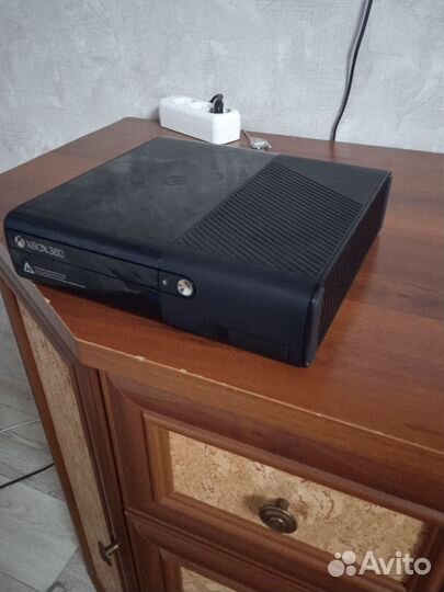 Xbox 360 Е