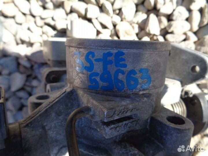 Дроссельная заслонка Toyota Caldina ST210 3S-FE