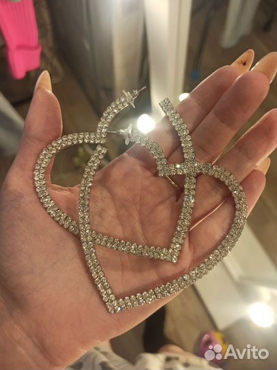 Серьги новые большие сердца