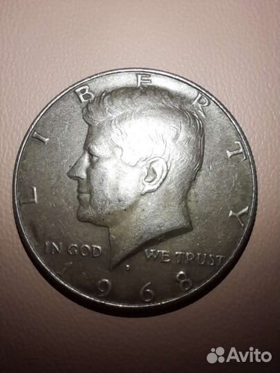 Монета 50 центов США 1968