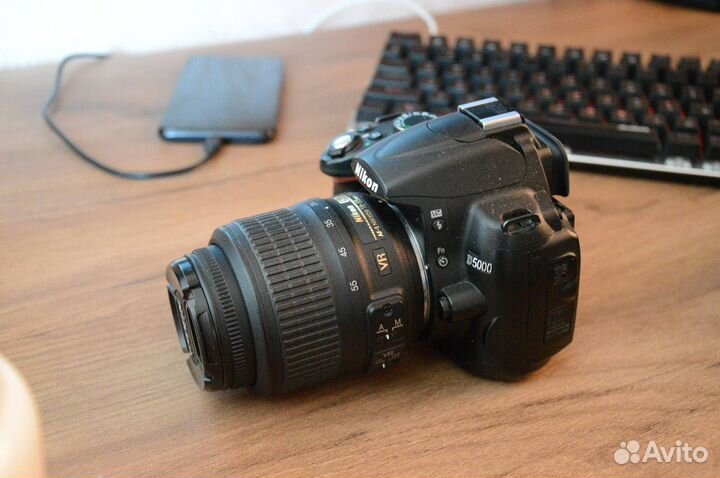 Nikon d5000
