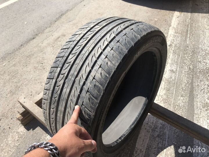 Roadstone N5000 235/45 R17