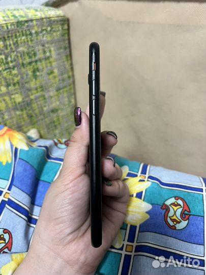 iPhone 7, 32 ГБ