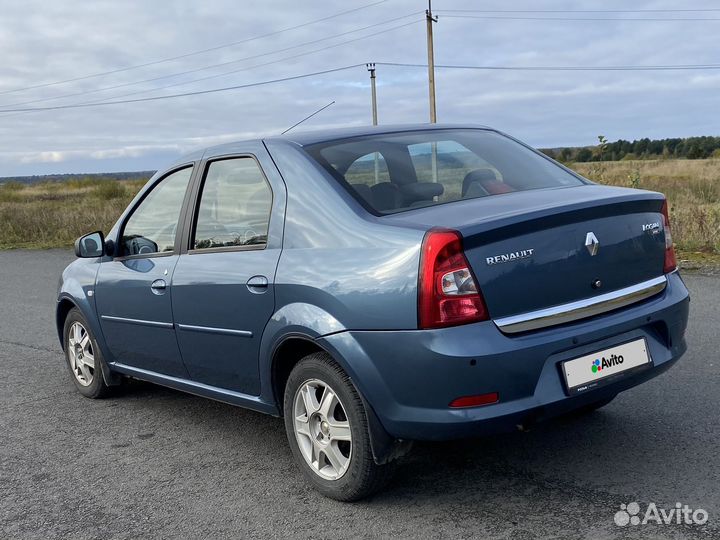 Renault Logan 1.6 AT, 2013, 44 530 км