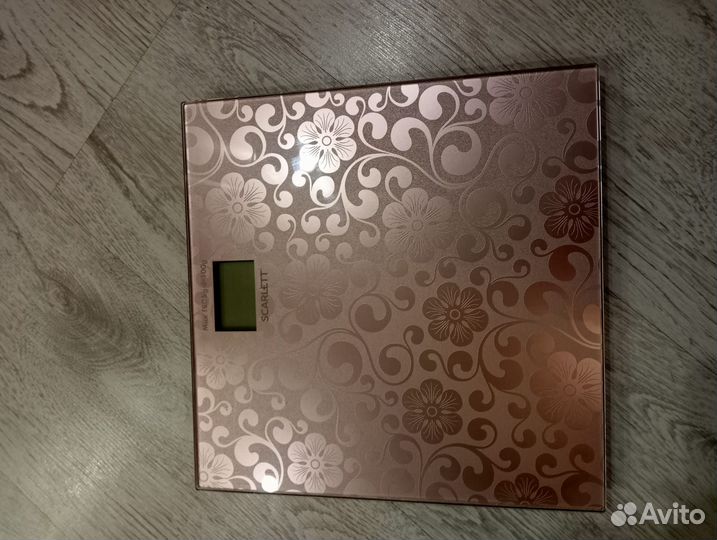 Весы напольные электронные