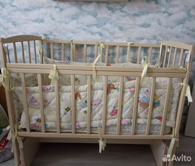 Детская кроватка от 0 до 3 х лет