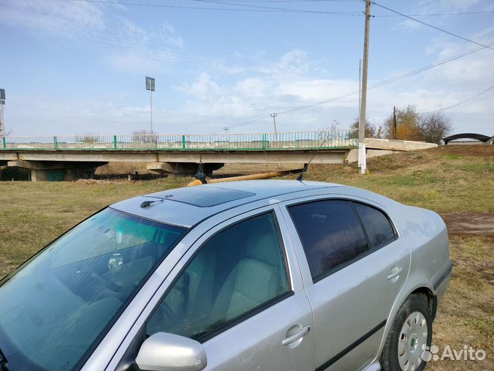 Skoda Octavia 1.6 МТ, 2008, 266 000 км