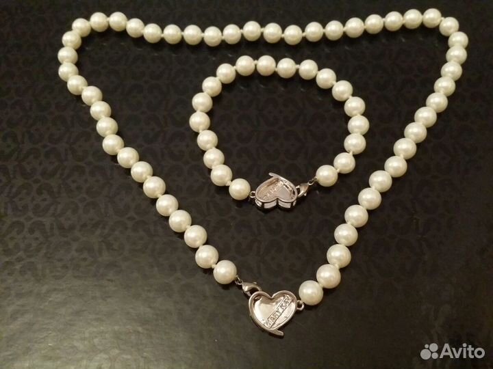 Бусы и браслет Мери Кей