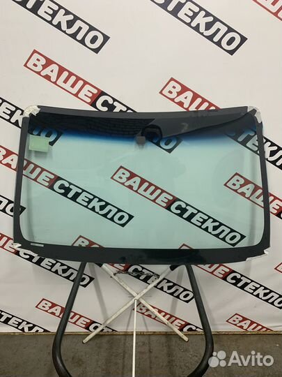 Лобовое стекло Subaru Forester SG Замена 1ч