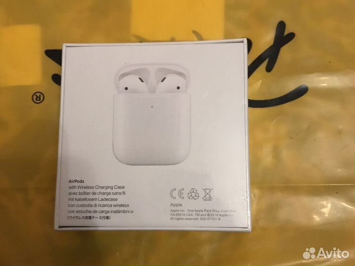 Беспроводные наушники apple airpods