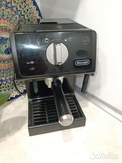 Кофеварка рожковая delonghi