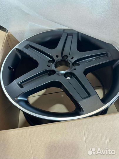 Диск колёсный AMG 9,5J X 19 ET50 5-спиц