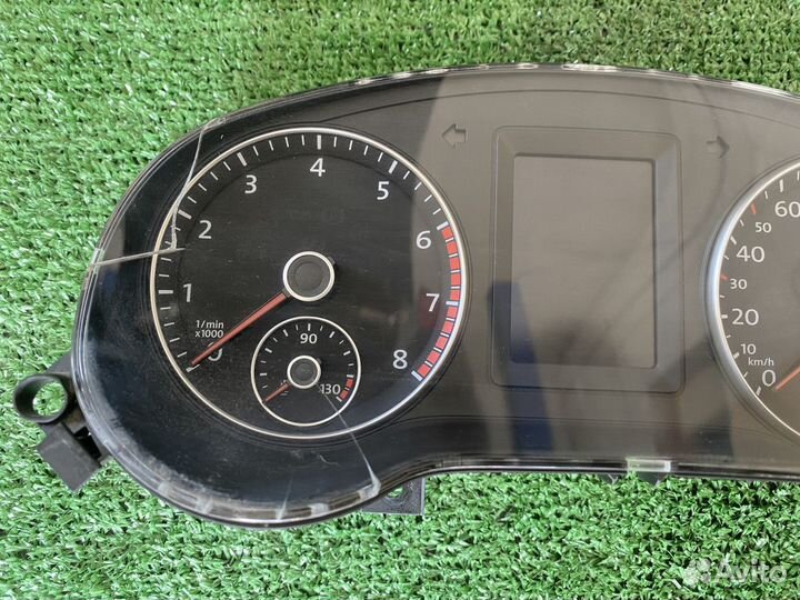 Панель приборов Volkswagen Jetta (NF) VI (2010–201