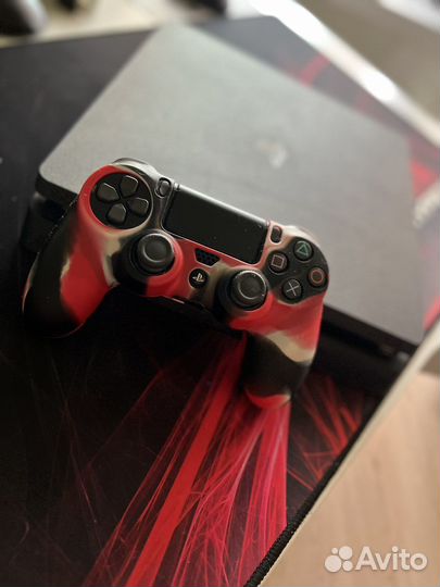 Sony playstation 4 PS4 slim 1tb