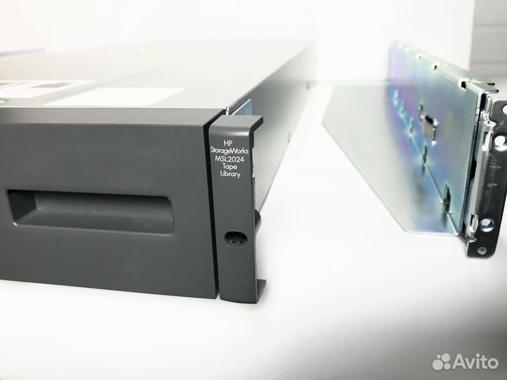 Ленточная библиотека HP MSL2024 + 1 x LTO 5 FC