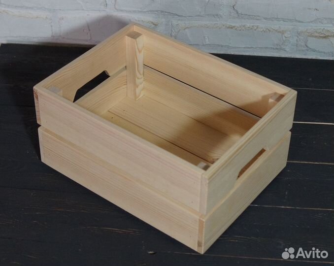 Ящик из дерева