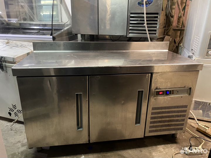 Холодильный стол Fagor