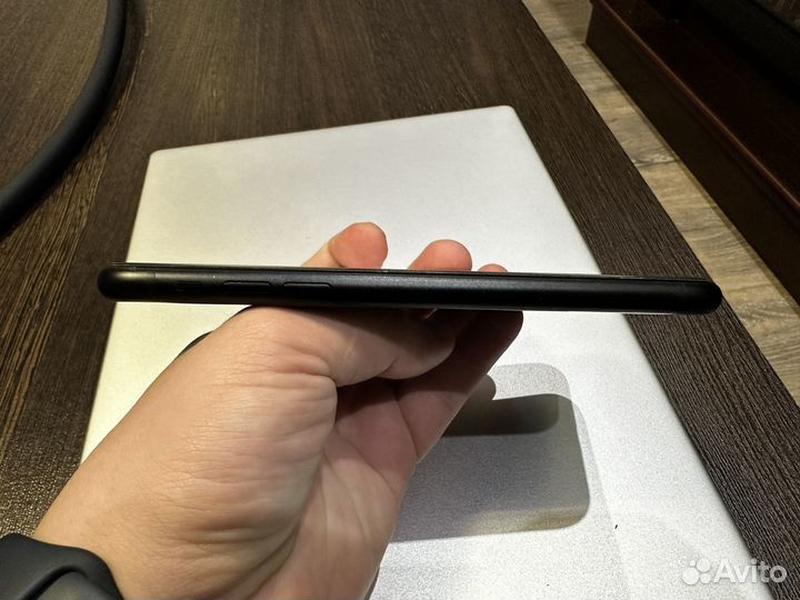 iPhone Xr, 128 ГБ