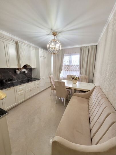 2-к. квартира, 68 м², 5/5 эт.