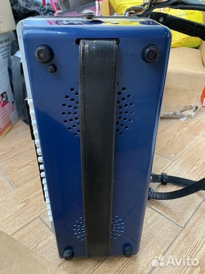 Аккордеон Weltmeister Cordal 3/4