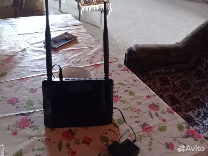 Маршрутизатор D-Link (model:DIR-615)