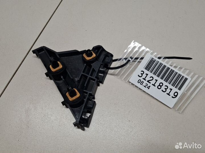 Кронштейн заднего бампера правый Toyota Camry V40 2006-2011