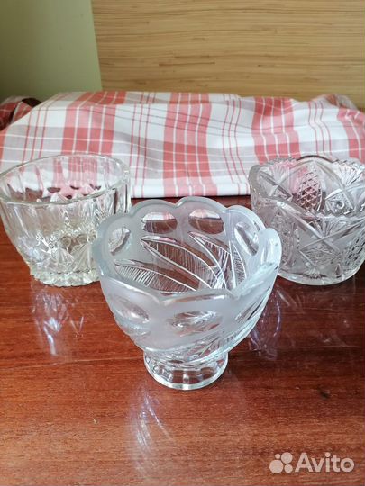 Хрустальные салатницы, конфетницы разных видов