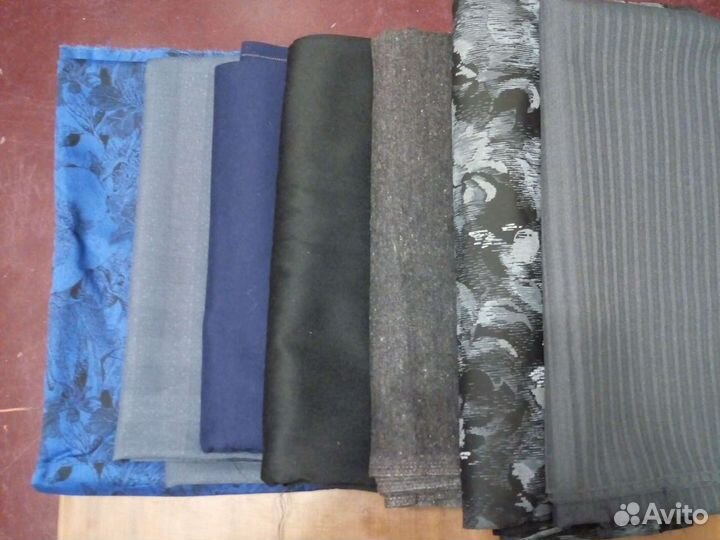 Ткани костюмные