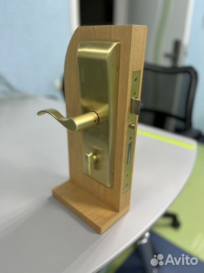 Замок Inhova Tesa Smartair