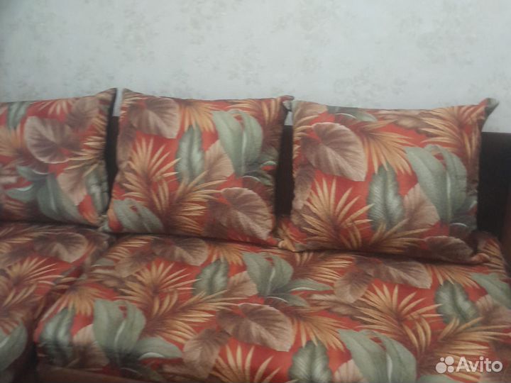 Угловой диван бу