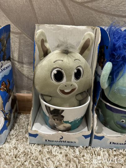 Игрушки в кружке