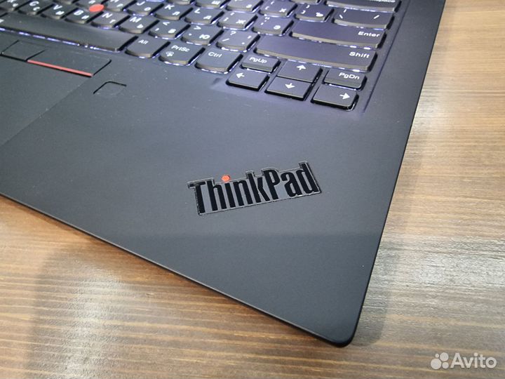 Thinkpad X1 Carbon