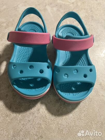 Новые сандалии crocs c6