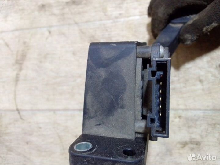 Педаль газа Faw Besturn B-50 1.6 BWH 2012